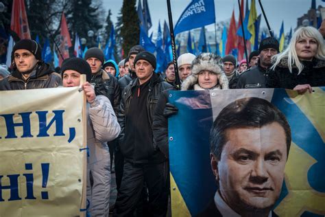 Новости украины -ru - Огляд публікацій окупованого Донбасу. Очікувано, всі публікації окупованого Донбасу минулого тижня були присвячені незаконним "виборам". Щодня публікувалися зведення про небувалу ...